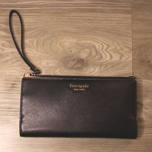 kate spade Handbags - KATE SPADE black zippered wristlet wallet